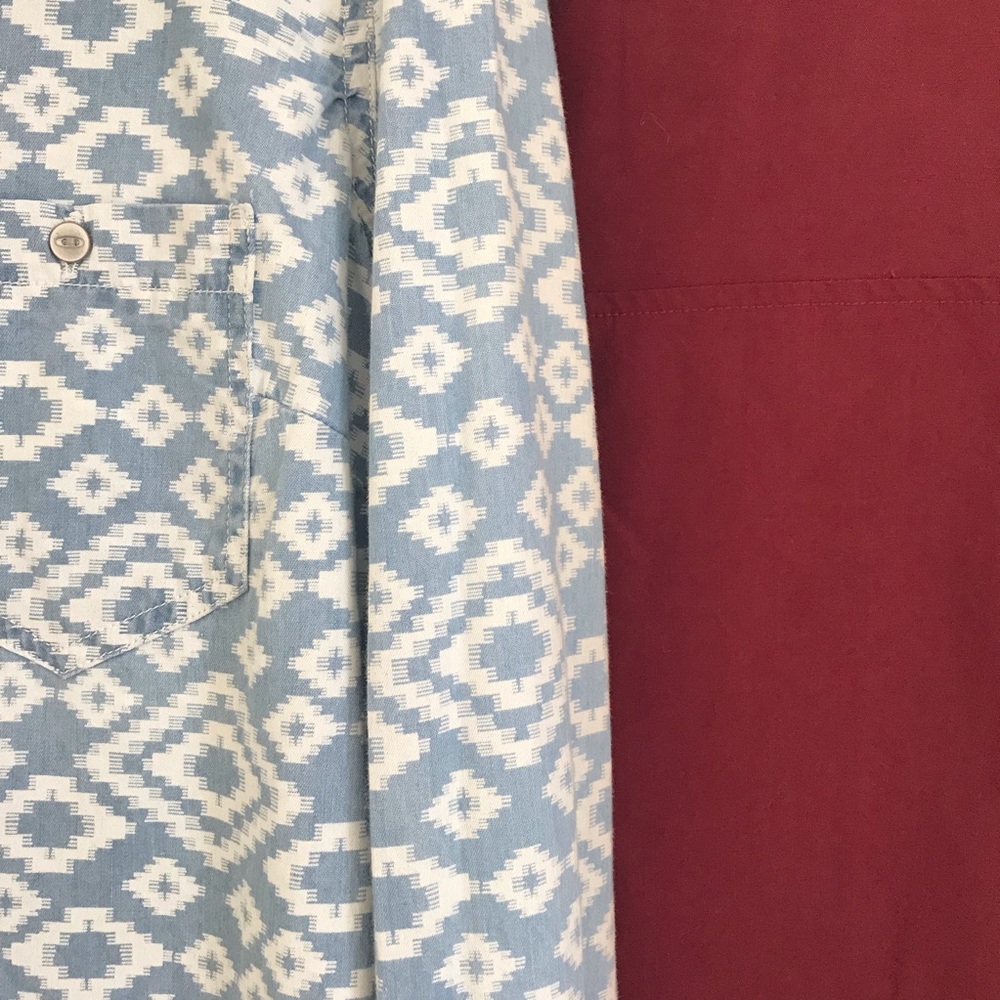 Two tunics - Picture 2 of 7